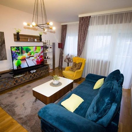 Ferienwohnung Mistik Apartman Mostar Exterior foto